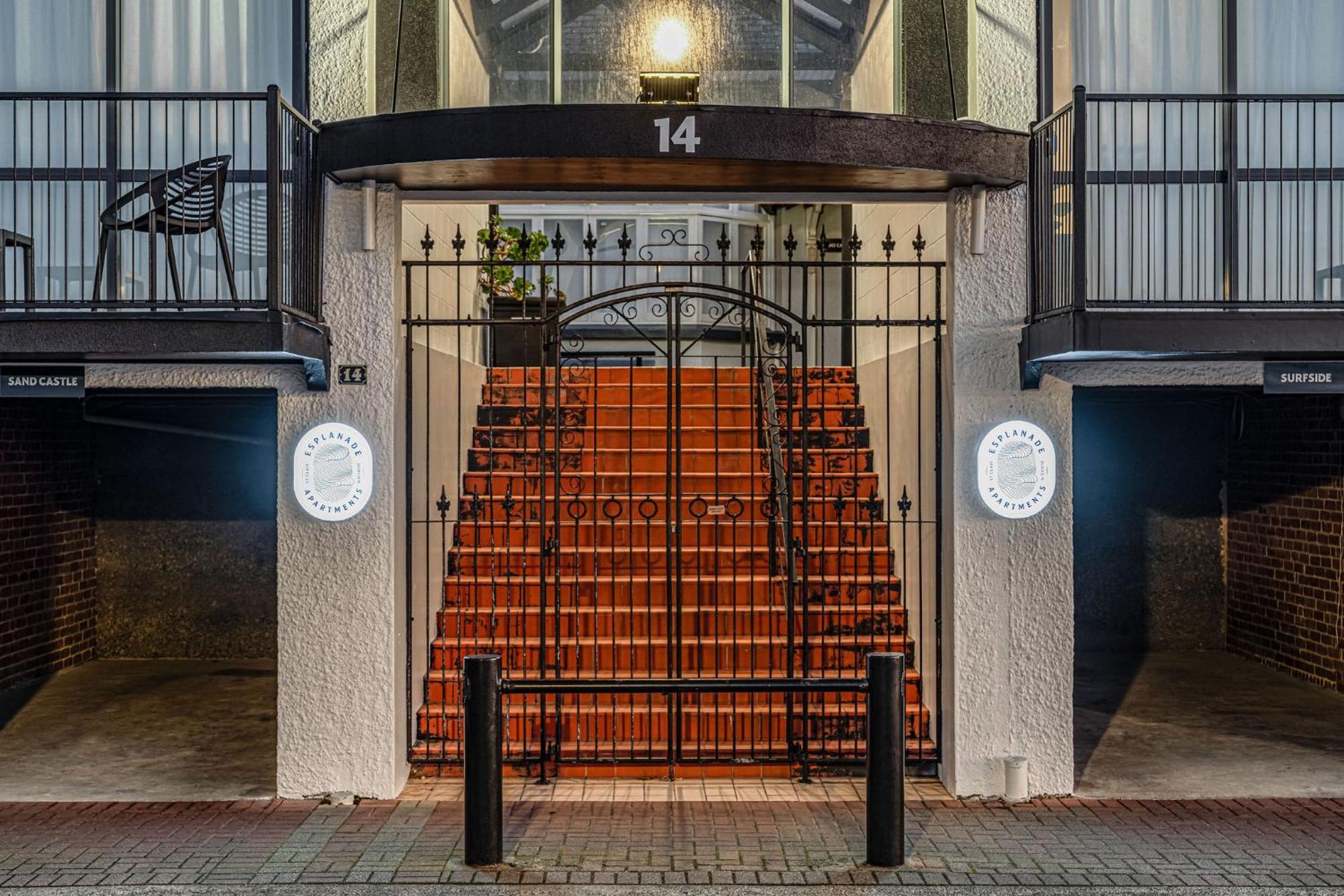 Esplanade Apartments Данідін Екстер'єр фото